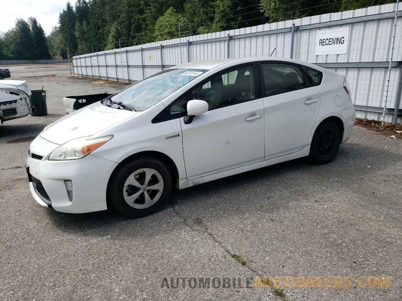 JTDKN3DU1F0469793 TOYOTA PRIUS 2015