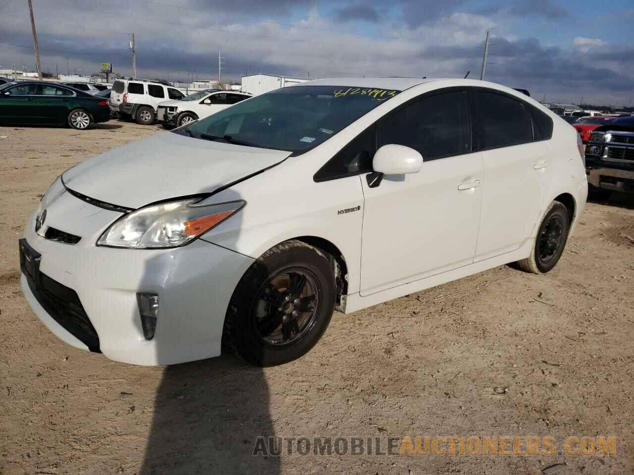 JTDKN3DU1F0474539 TOYOTA PRIUS 2015