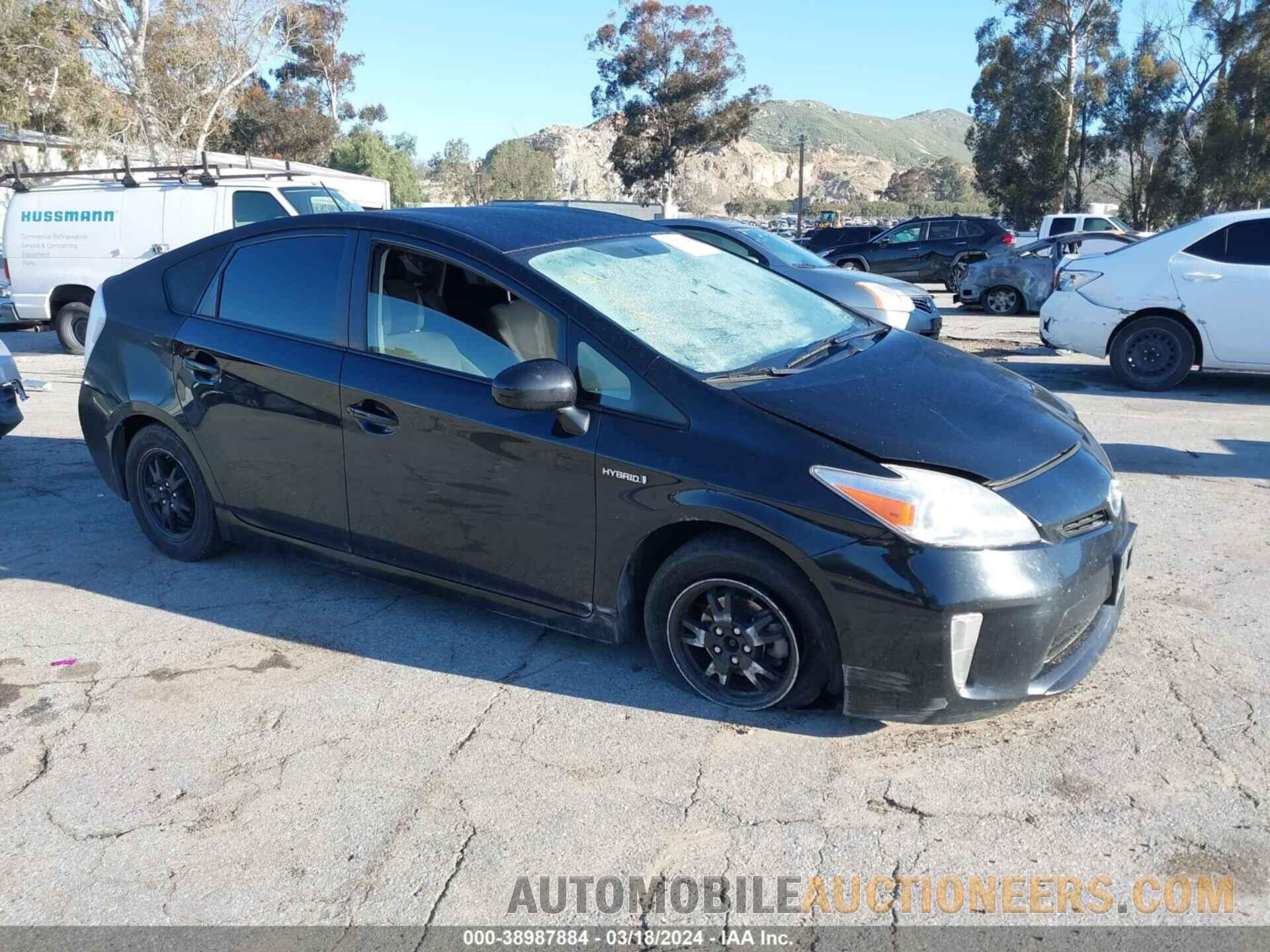 JTDKN3DU1F0476419 TOYOTA PRIUS 2015