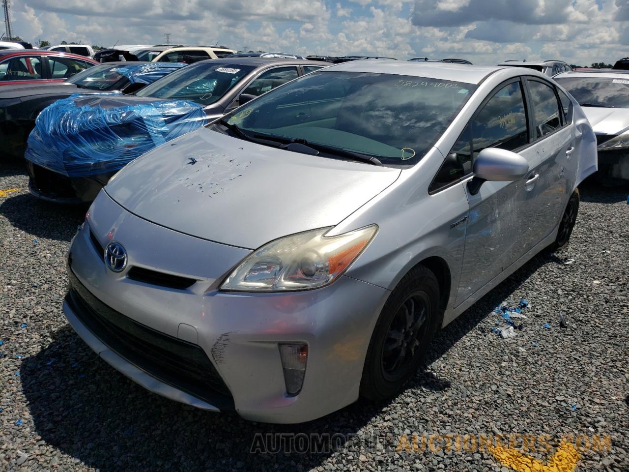 JTDKN3DU1F0476548 TOYOTA PRIUS 2015