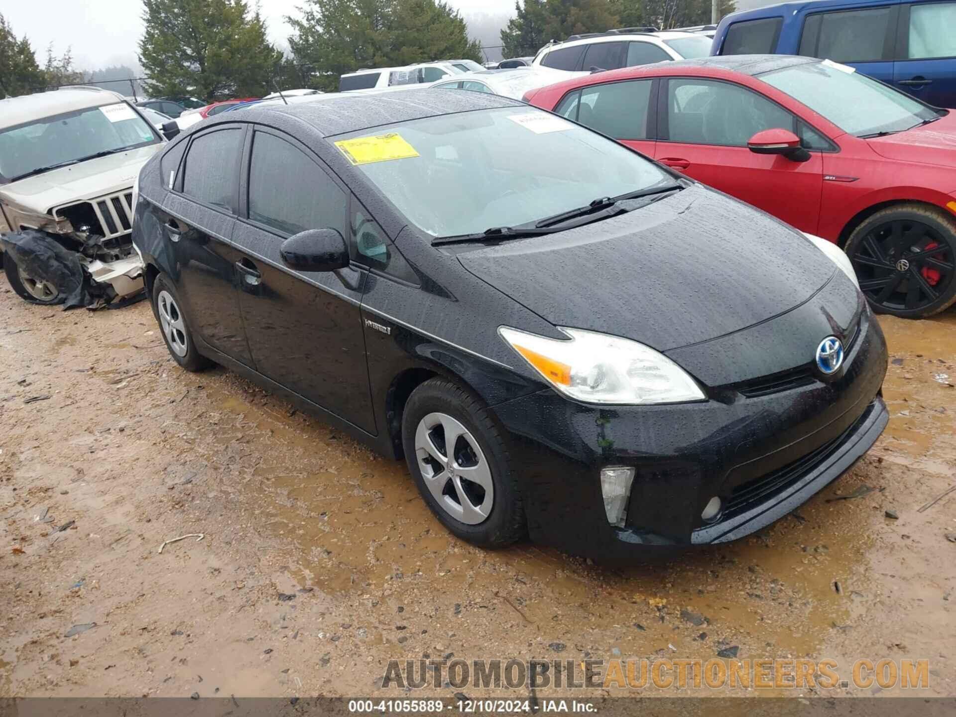 JTDKN3DU1F0477165 TOYOTA PRIUS 2015