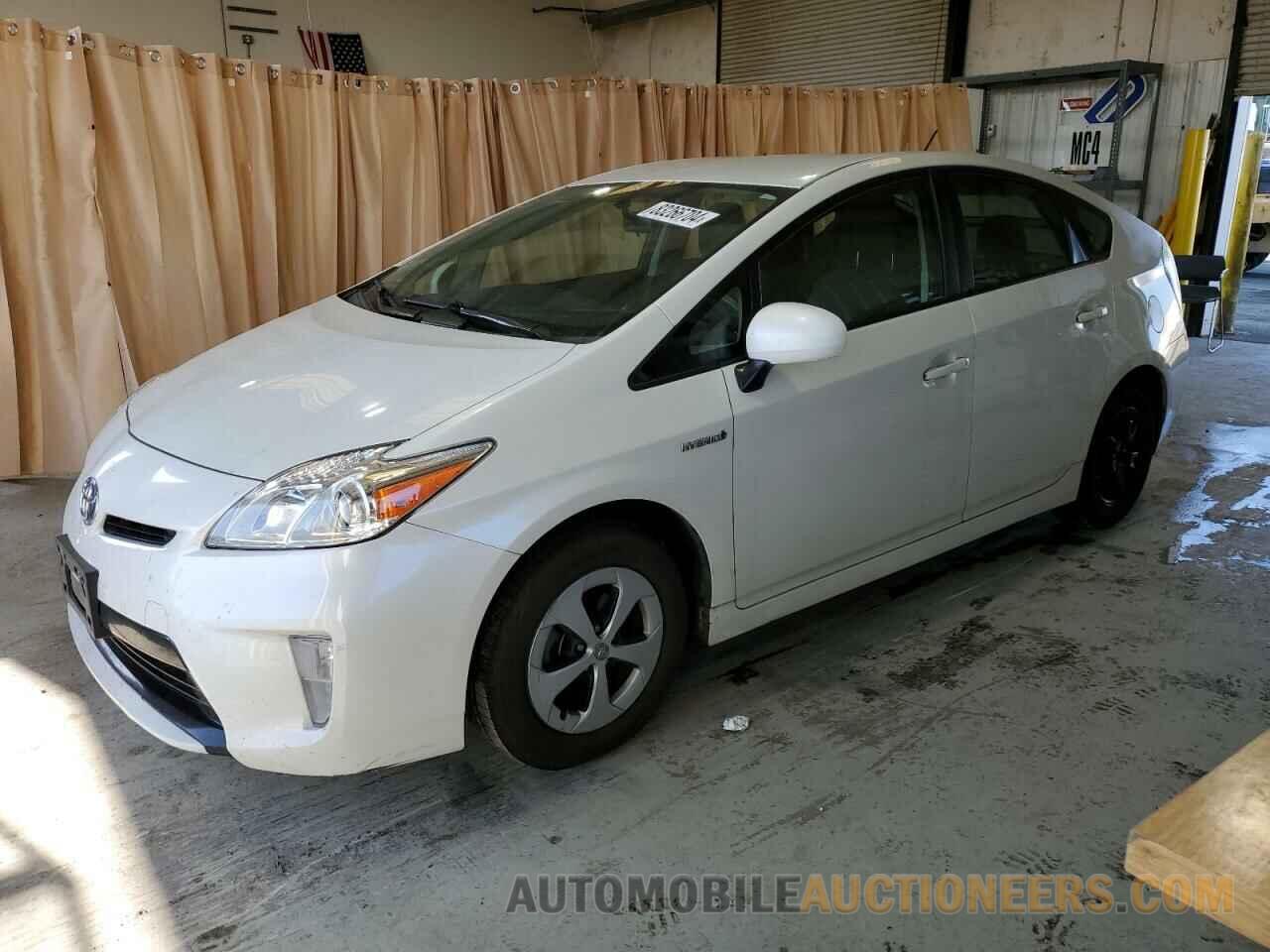 JTDKN3DU1F0481507 TOYOTA PRIUS 2015