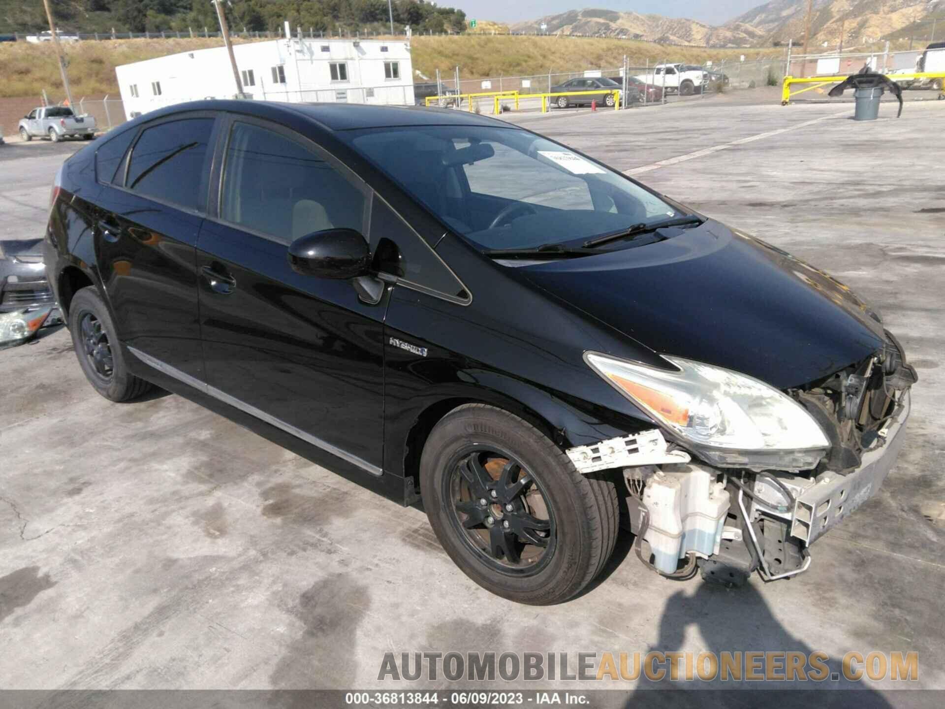 JTDKN3DU1F1870478 TOYOTA PRIUS 2015