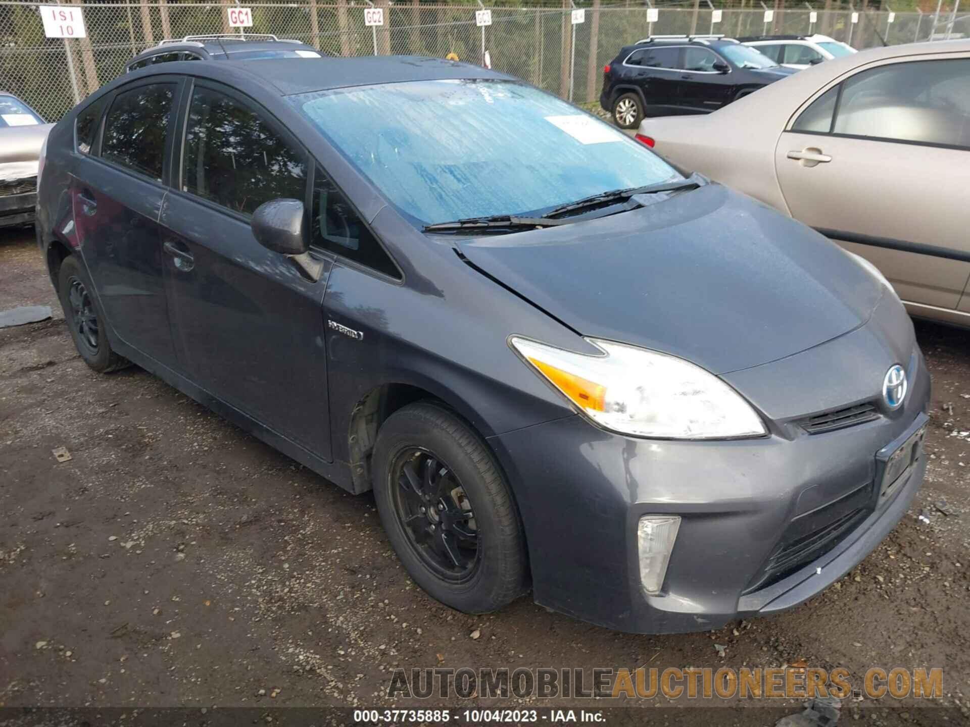 JTDKN3DU1F1888379 TOYOTA PRIUS 2015