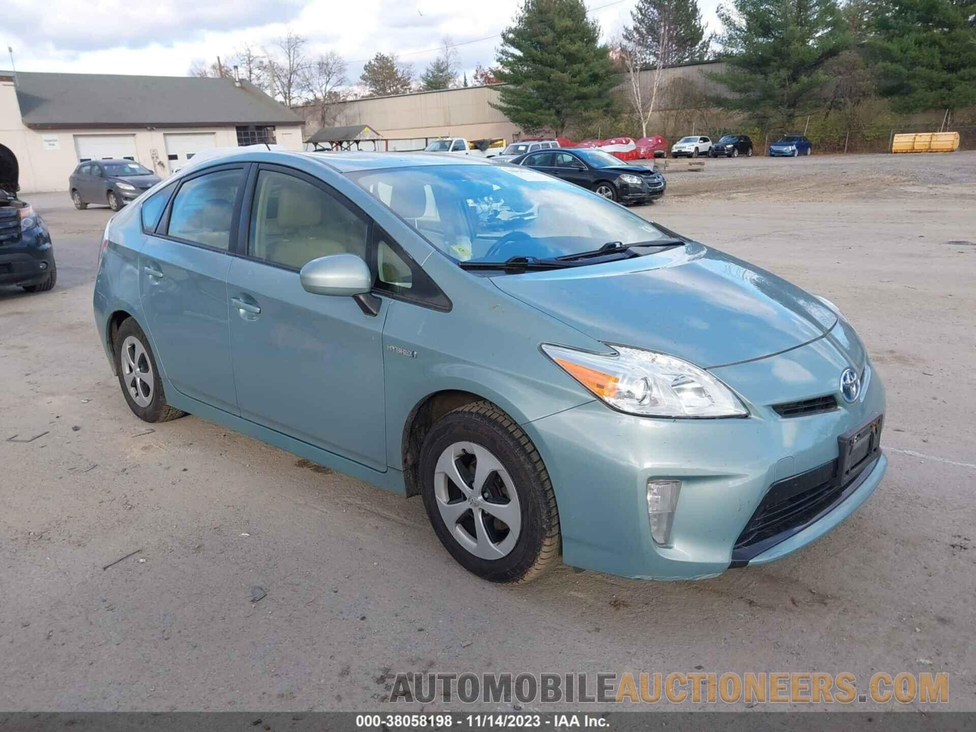 JTDKN3DU1F1895722 TOYOTA PRIUS 2015