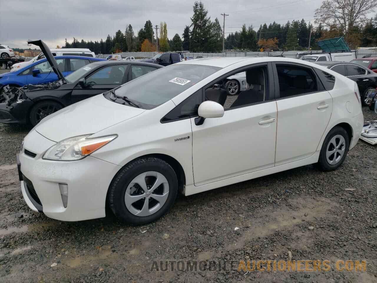 JTDKN3DU1F1897521 TOYOTA PRIUS 2015