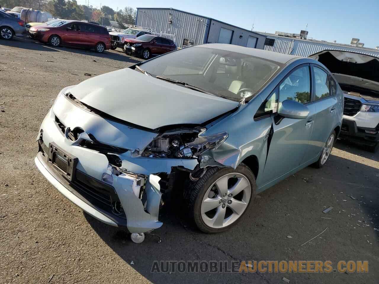 JTDKN3DU1F1914351 TOYOTA PRIUS 2015