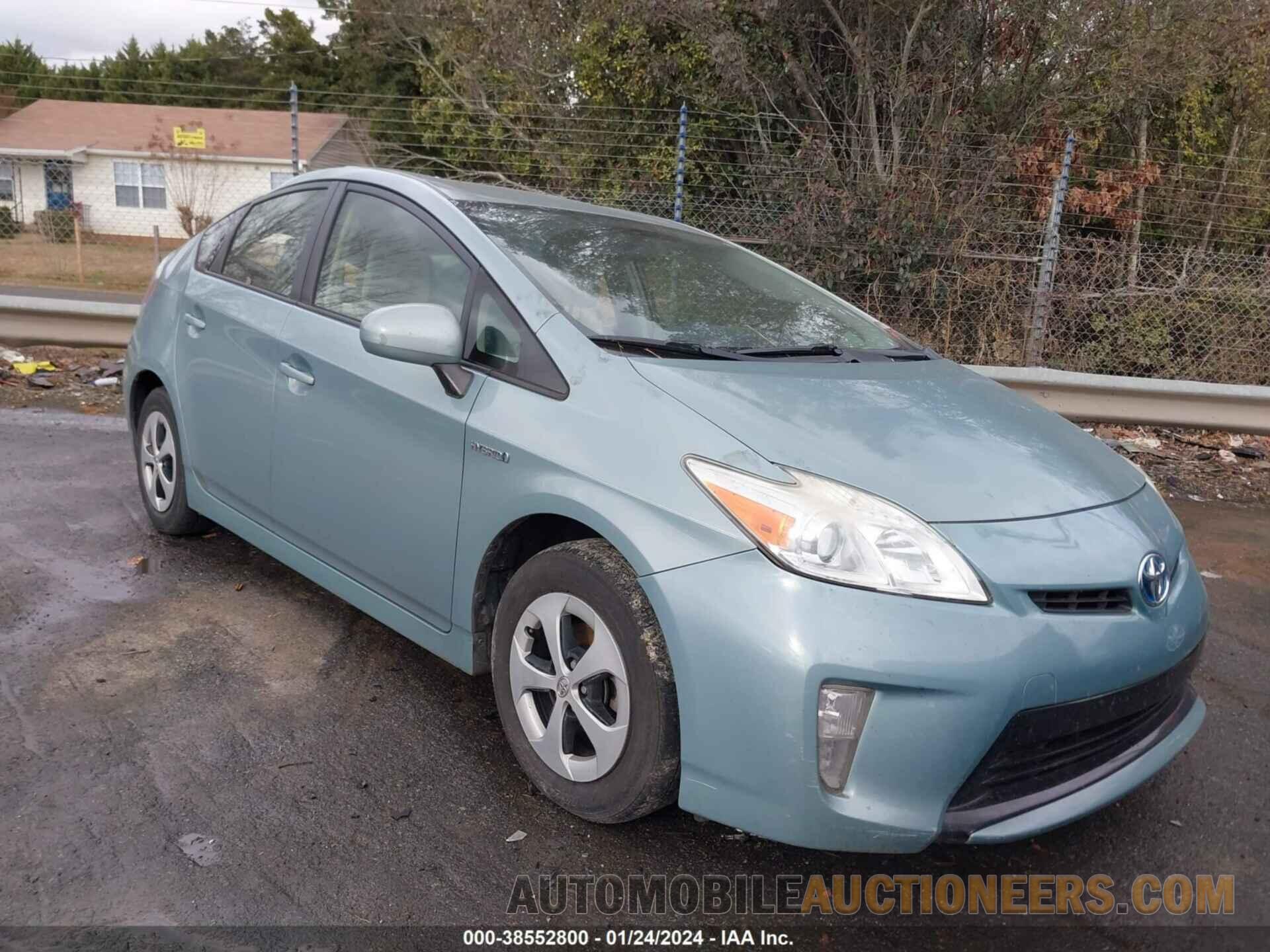 JTDKN3DU1F1918772 TOYOTA PRIUS 2015