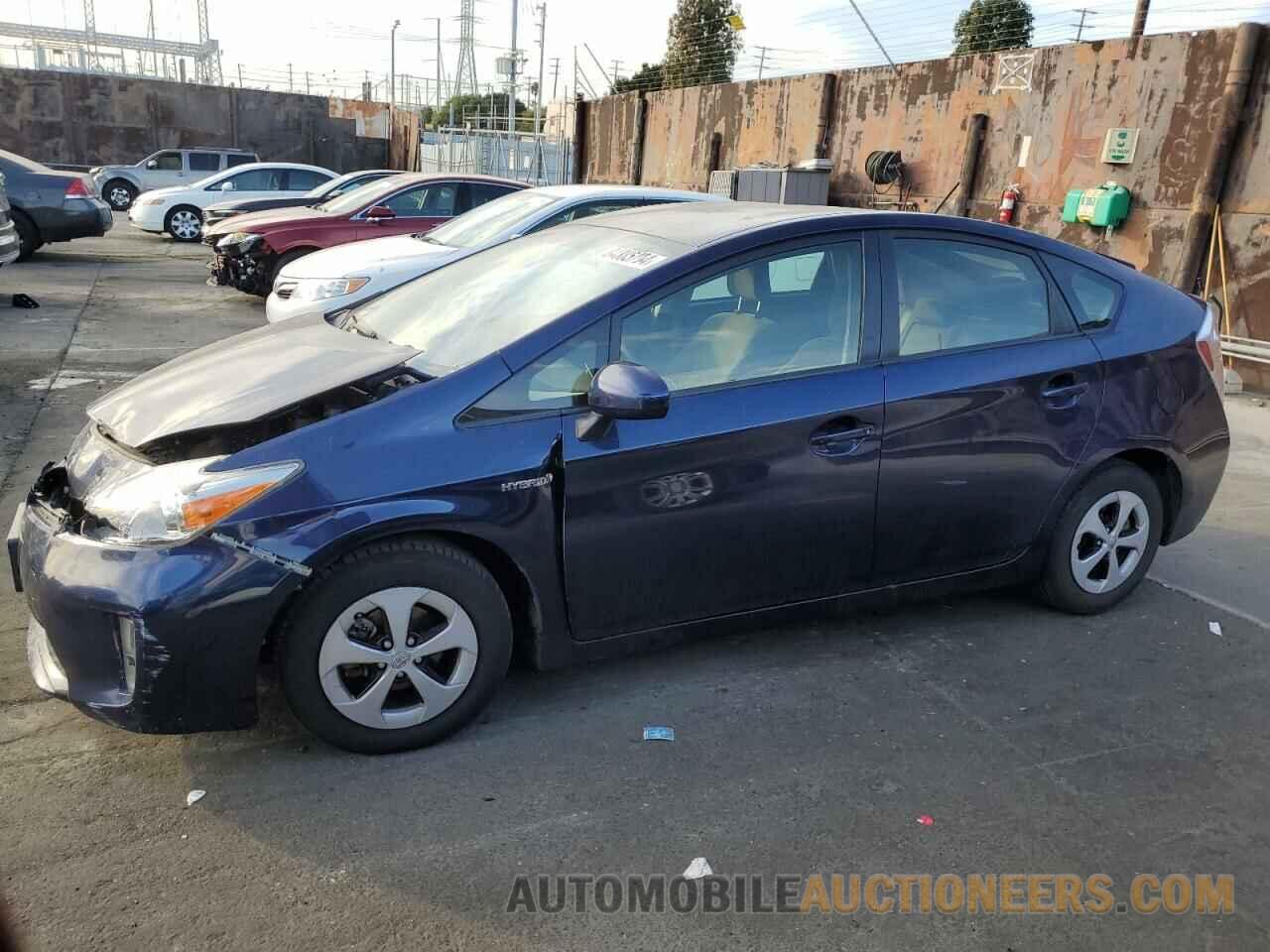 JTDKN3DU1F1927875 TOYOTA PRIUS 2015