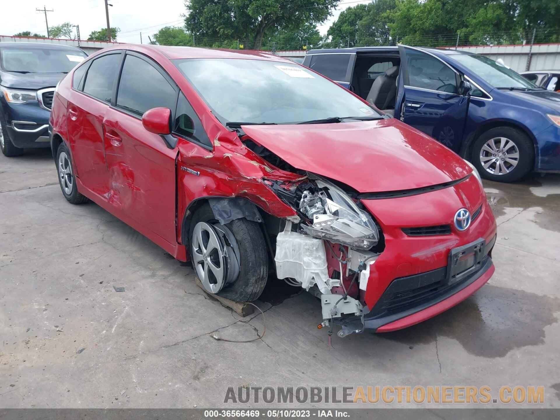 JTDKN3DU1F1943137 TOYOTA PRIUS 2015