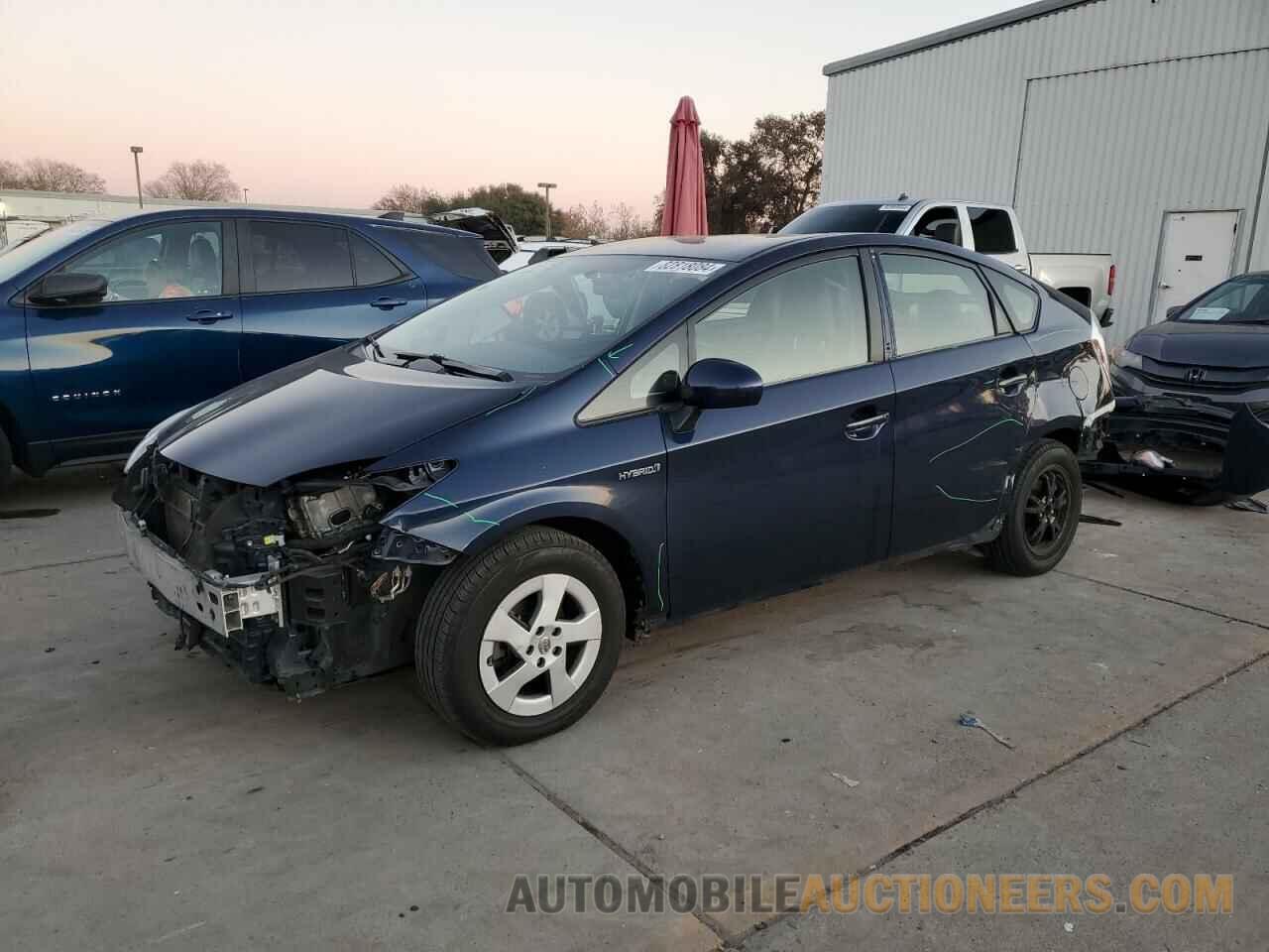 JTDKN3DU1F1946779 TOYOTA PRIUS 2015