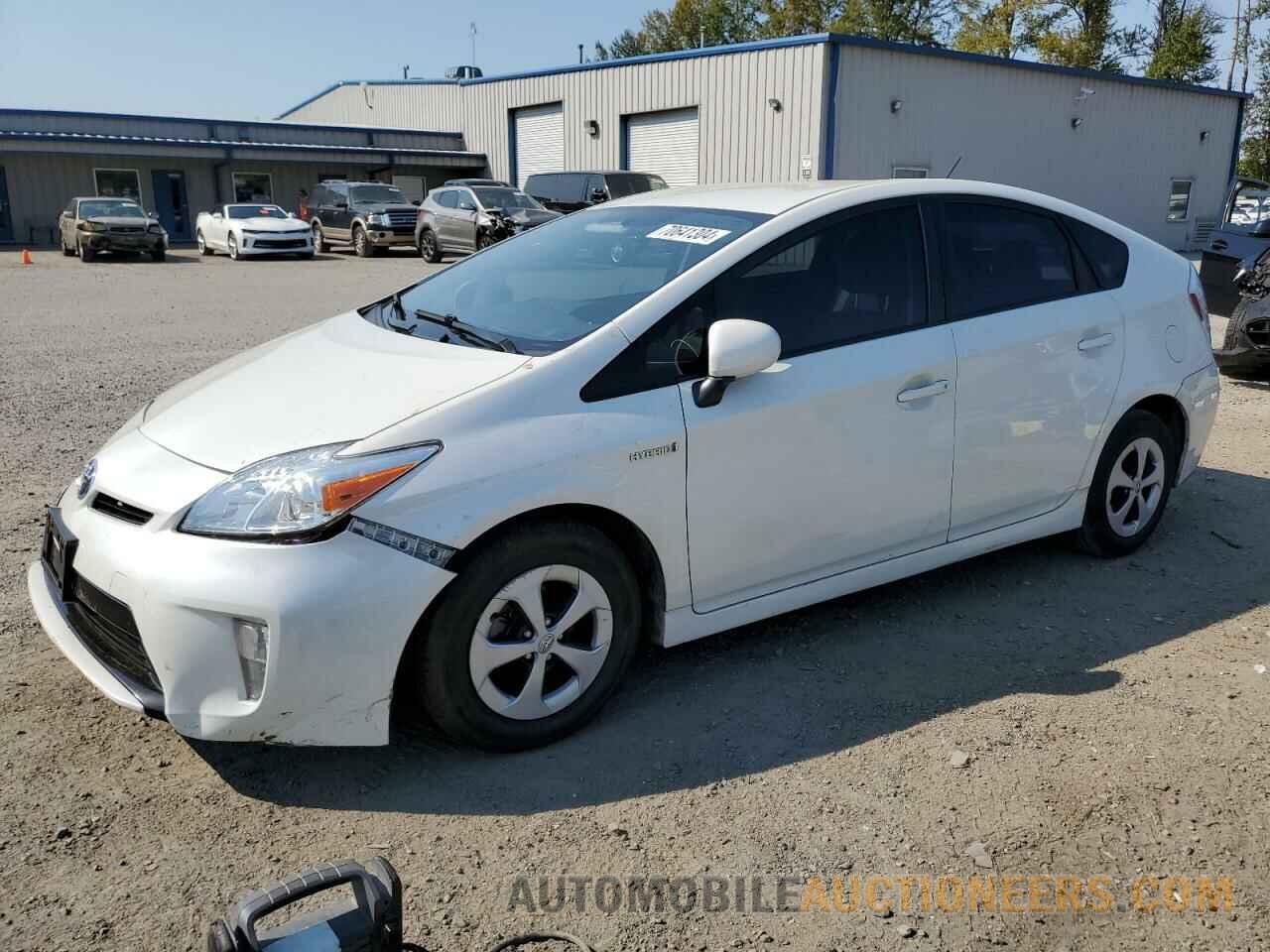 JTDKN3DU1F1973125 TOYOTA PRIUS 2015