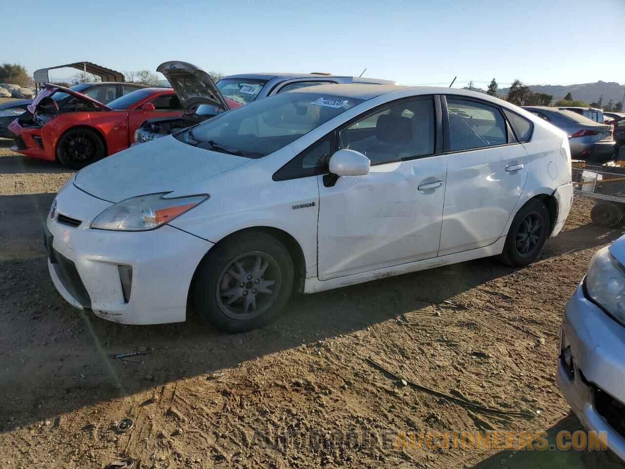 JTDKN3DU1F1978776 TOYOTA PRIUS 2015