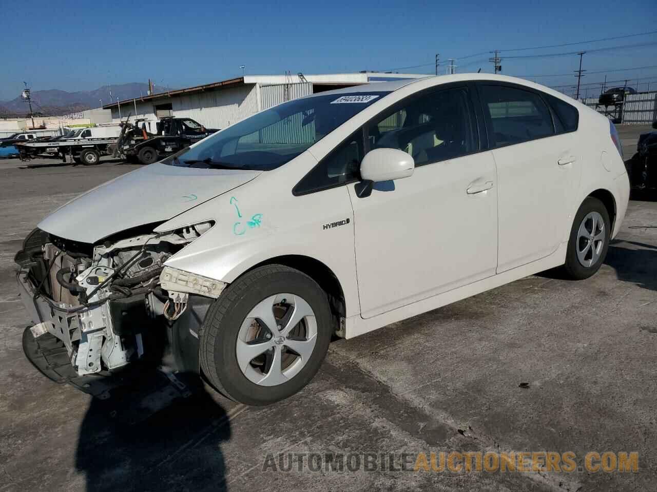 JTDKN3DU1F1996517 TOYOTA PRIUS 2015