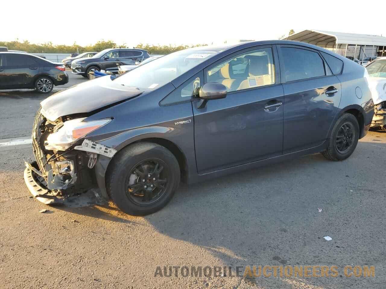 JTDKN3DU1F2000577 TOYOTA PRIUS 2015