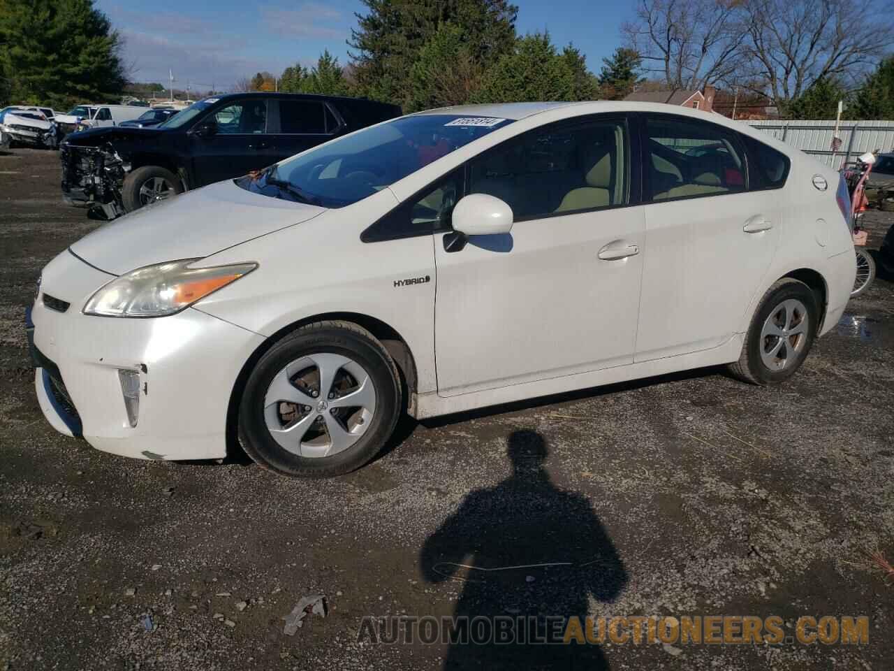 JTDKN3DU2D0345139 TOYOTA PRIUS 2013