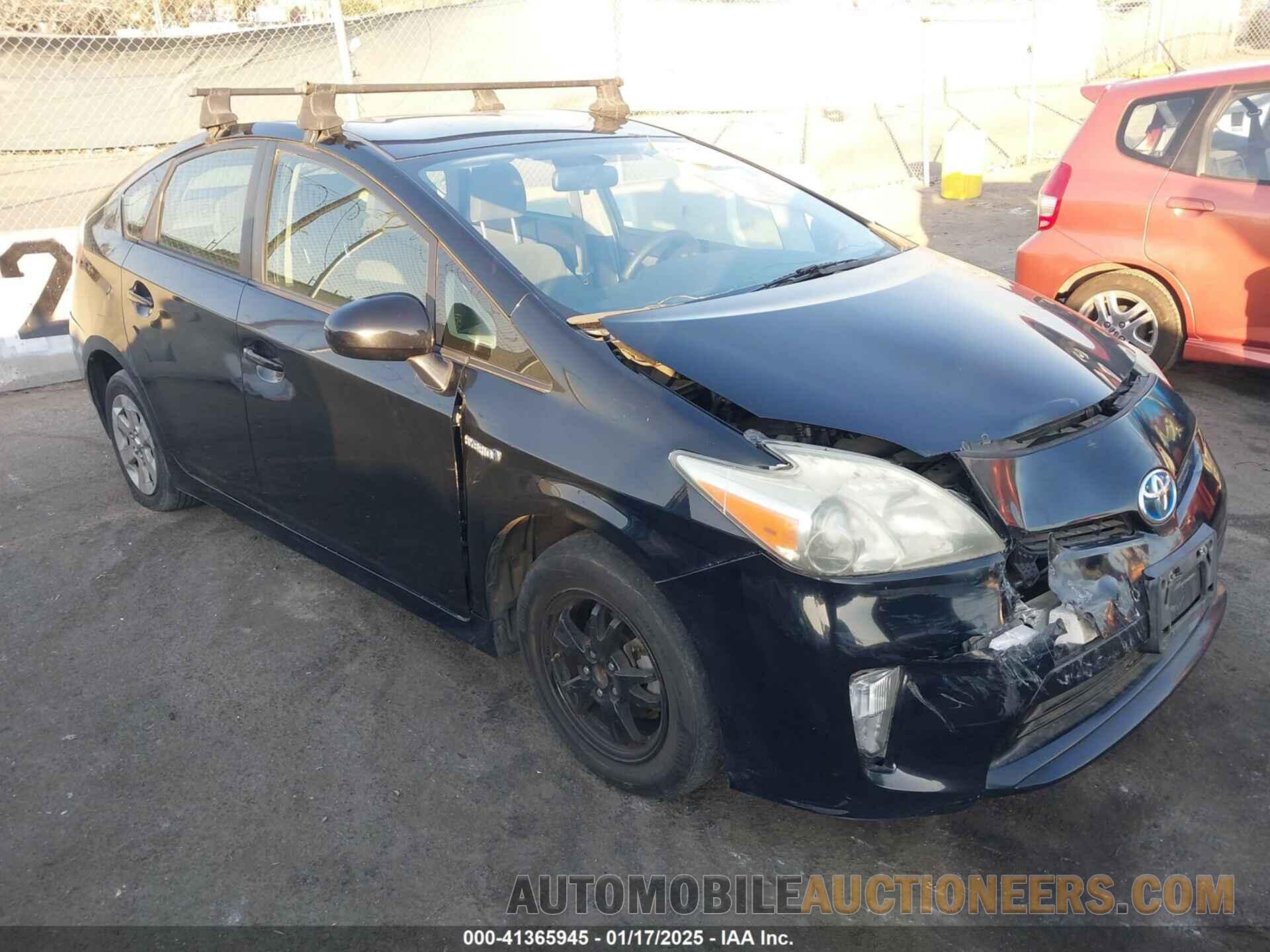 JTDKN3DU2D0354486 TOYOTA PRIUS 2013