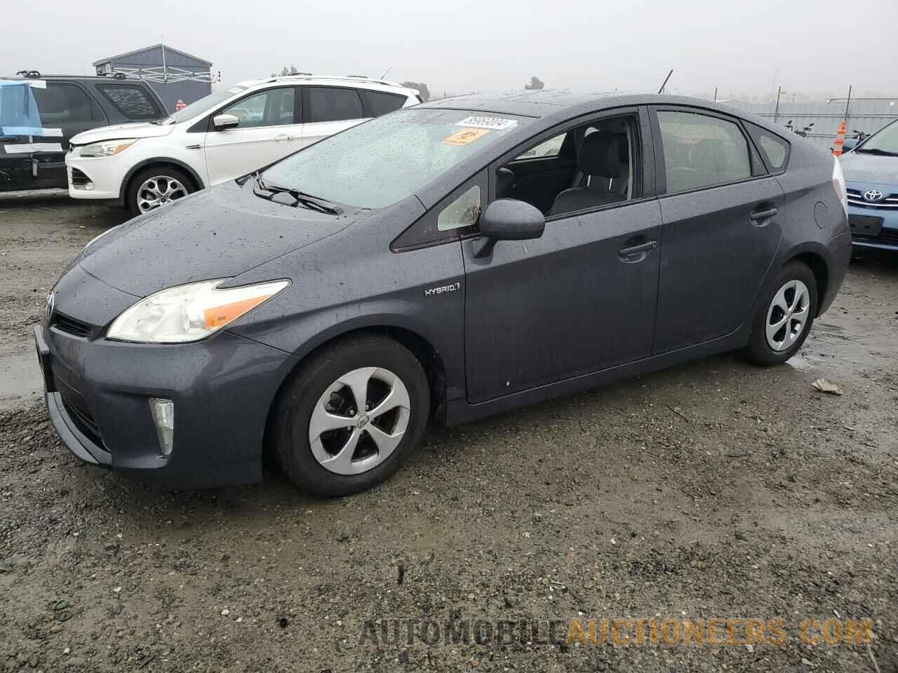 JTDKN3DU2D1628716 TOYOTA PRIUS 2013