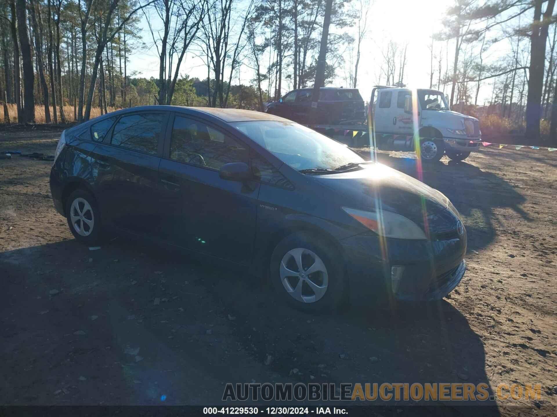 JTDKN3DU2D1682355 TOYOTA PRIUS 2013