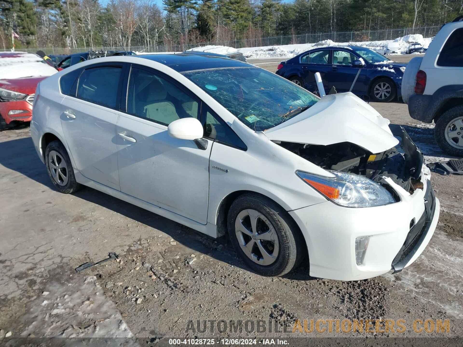 JTDKN3DU2D5681988 TOYOTA PRIUS 2013