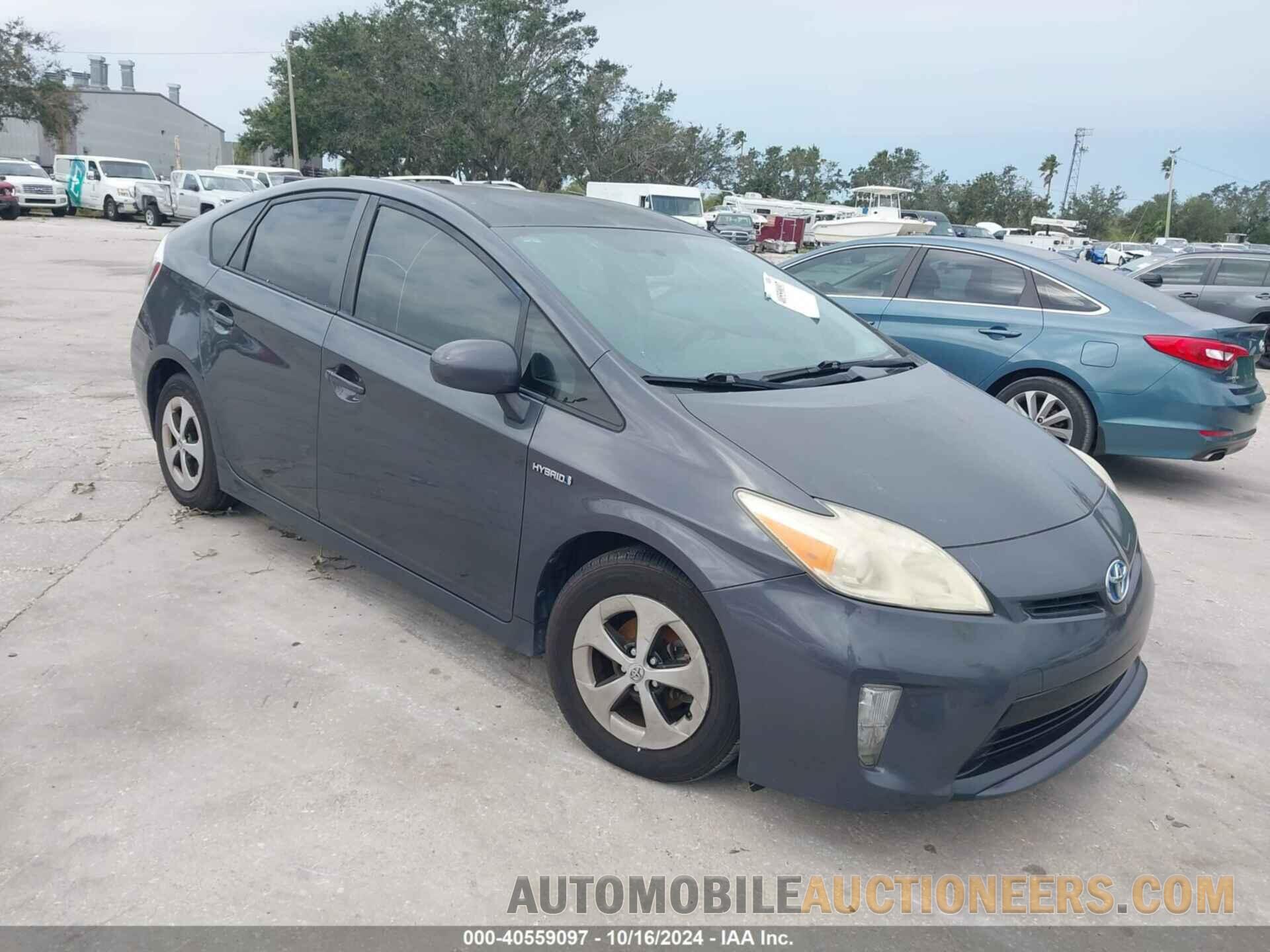 JTDKN3DU2E1752535 TOYOTA PRIUS 2014