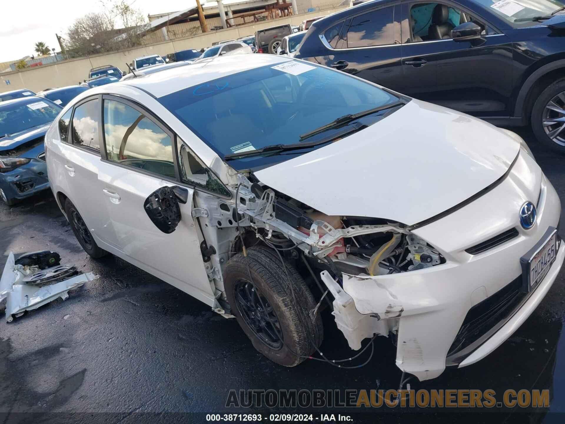 JTDKN3DU2F0397728 TOYOTA PRIUS 2015