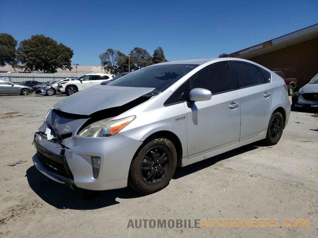 JTDKN3DU2F0408890 TOYOTA PRIUS 2015