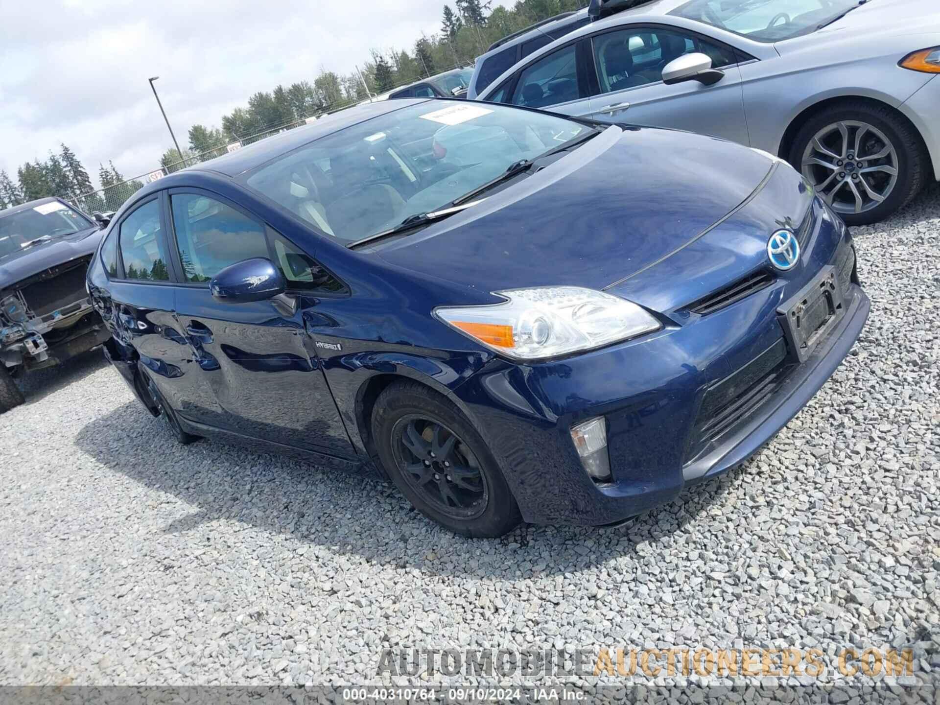 JTDKN3DU2F0409831 TOYOTA PRIUS 2015