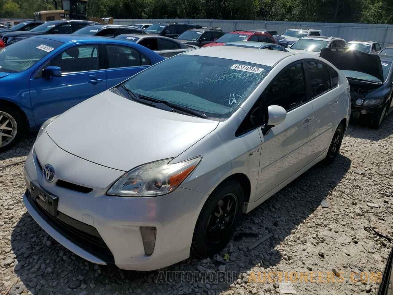 JTDKN3DU2F0423793 TOYOTA PRIUS 2015