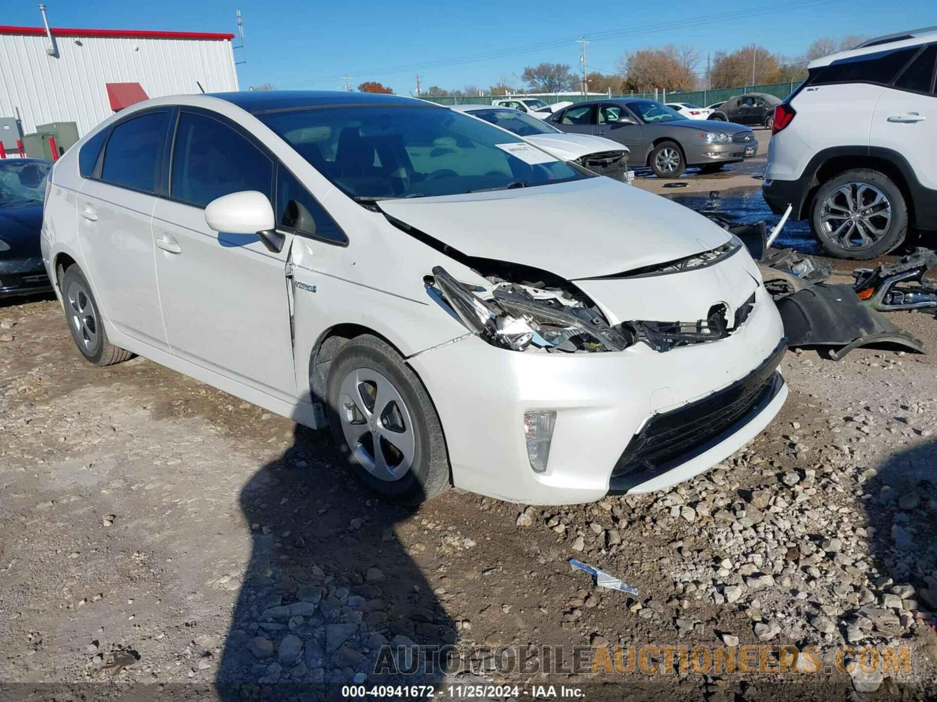 JTDKN3DU2F0432493 TOYOTA PRIUS 2015