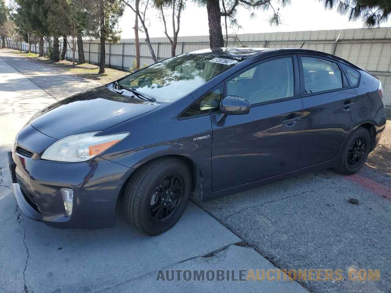 JTDKN3DU2F0438553 TOYOTA PRIUS 2015