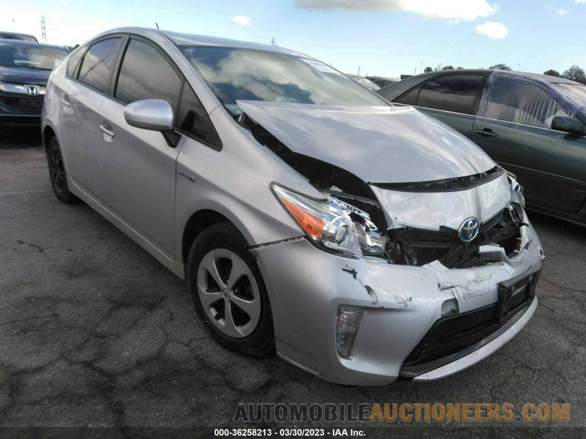 JTDKN3DU2F0447396 TOYOTA PRIUS 2015