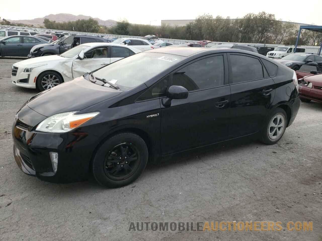 JTDKN3DU2F0449925 TOYOTA PRIUS 2015