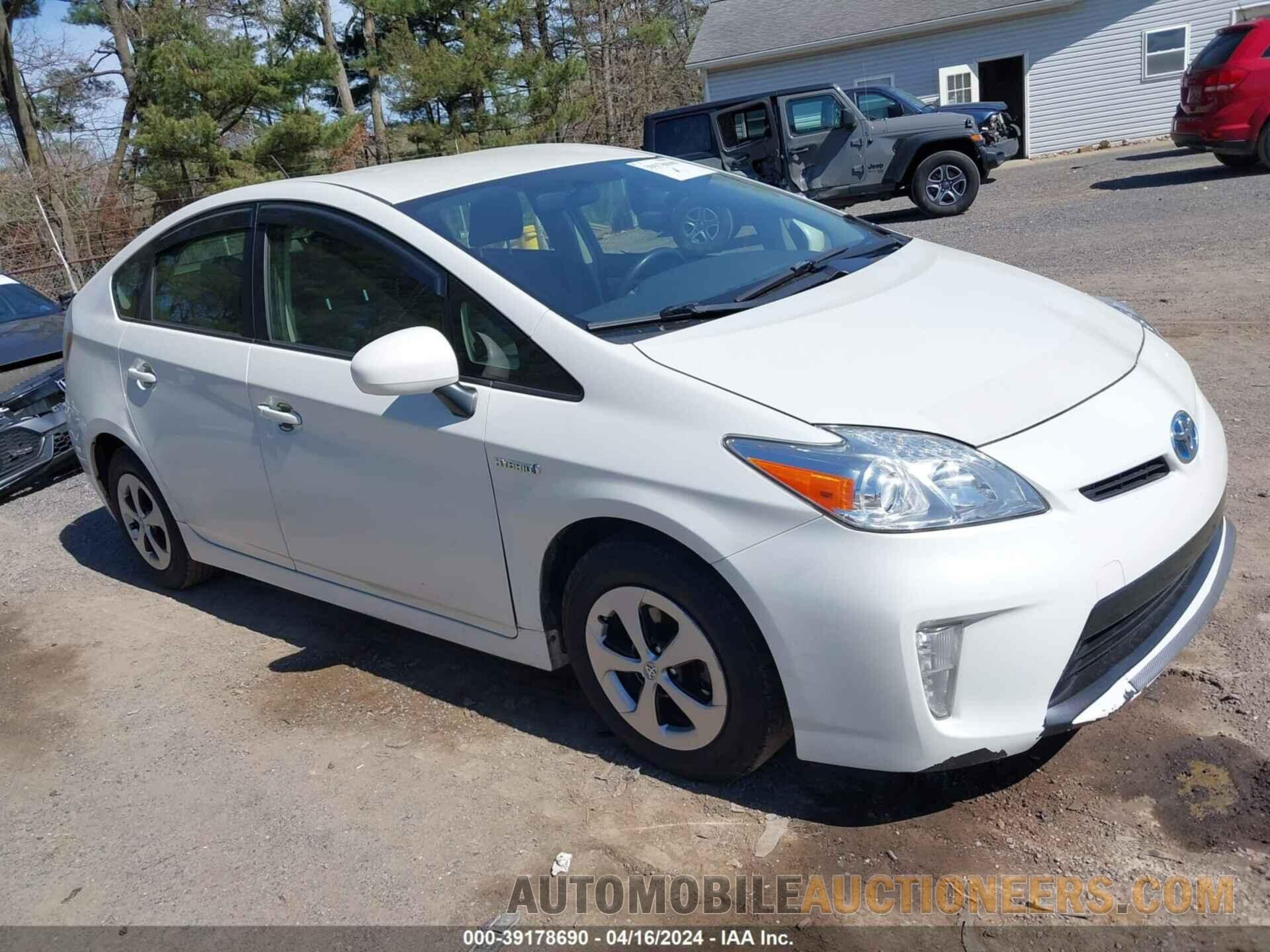 JTDKN3DU2F0451710 TOYOTA PRIUS 2015