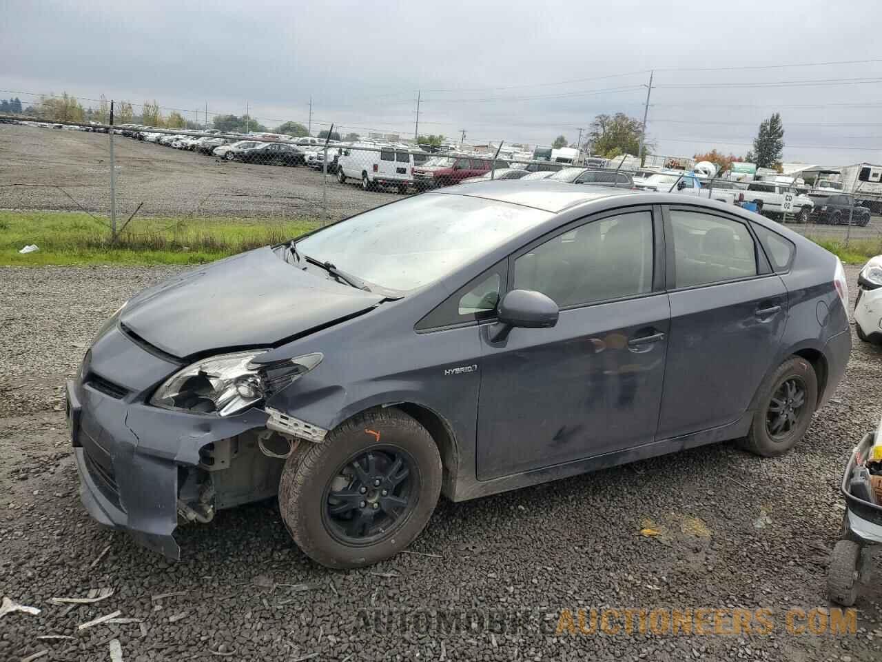 JTDKN3DU2F0454638 TOYOTA PRIUS 2015