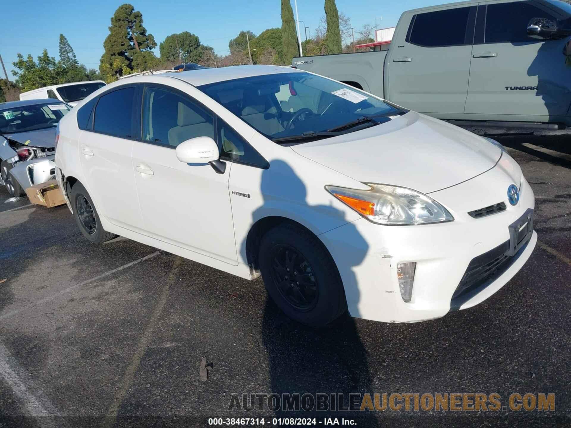 JTDKN3DU2F0457054 TOYOTA PRIUS 2015