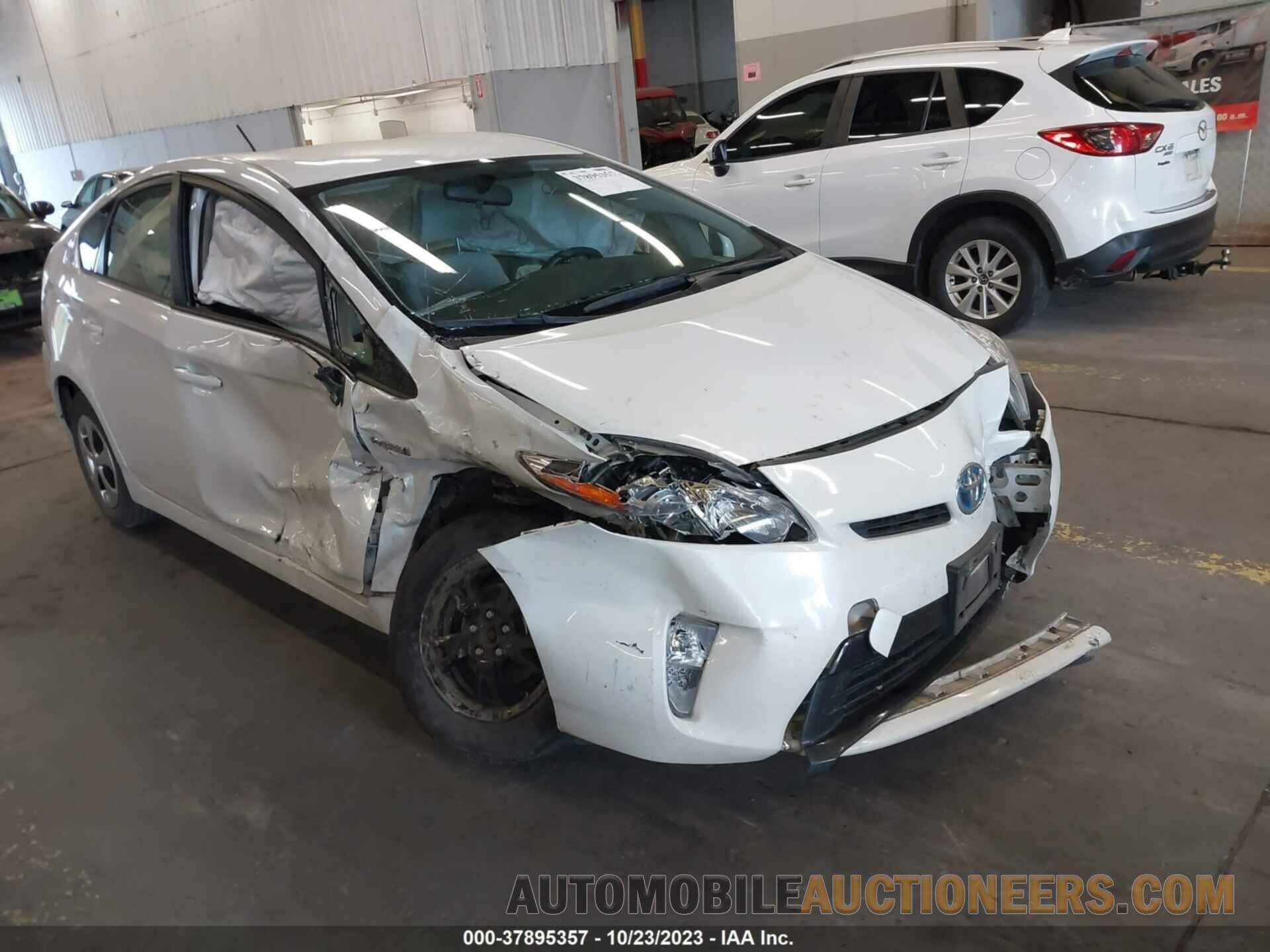 JTDKN3DU2F0465350 TOYOTA PRIUS 2015