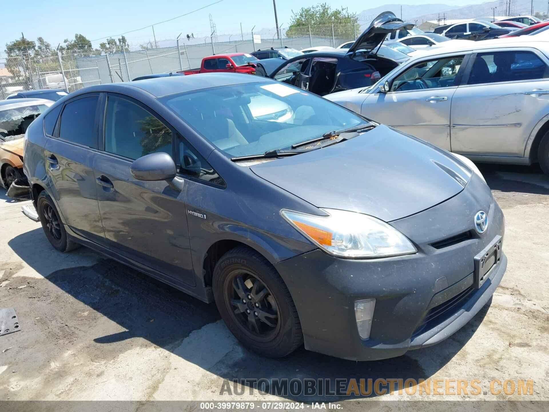 JTDKN3DU2F0465820 TOYOTA PRIUS 2015