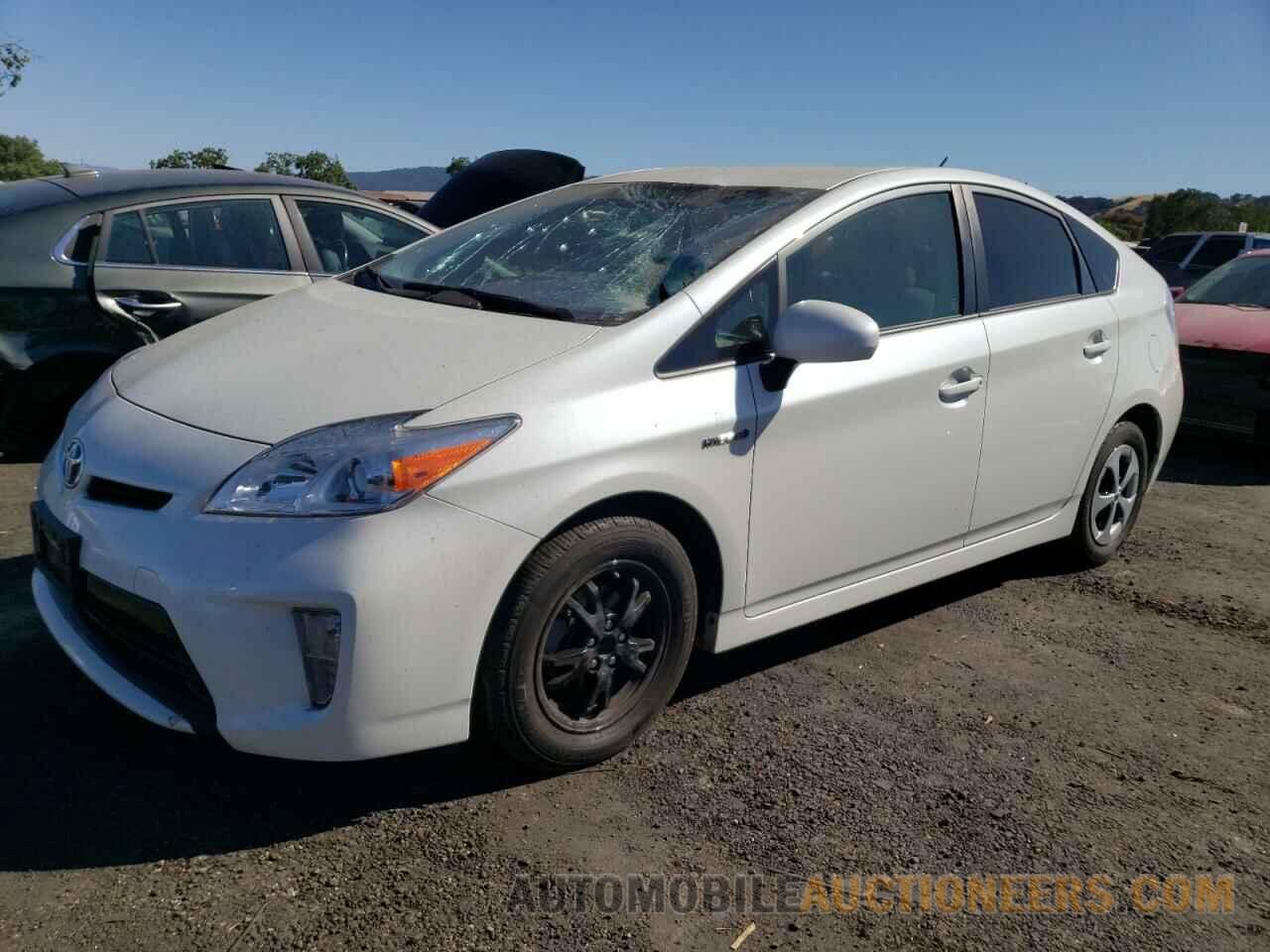 JTDKN3DU2F0466773 TOYOTA PRIUS 2015