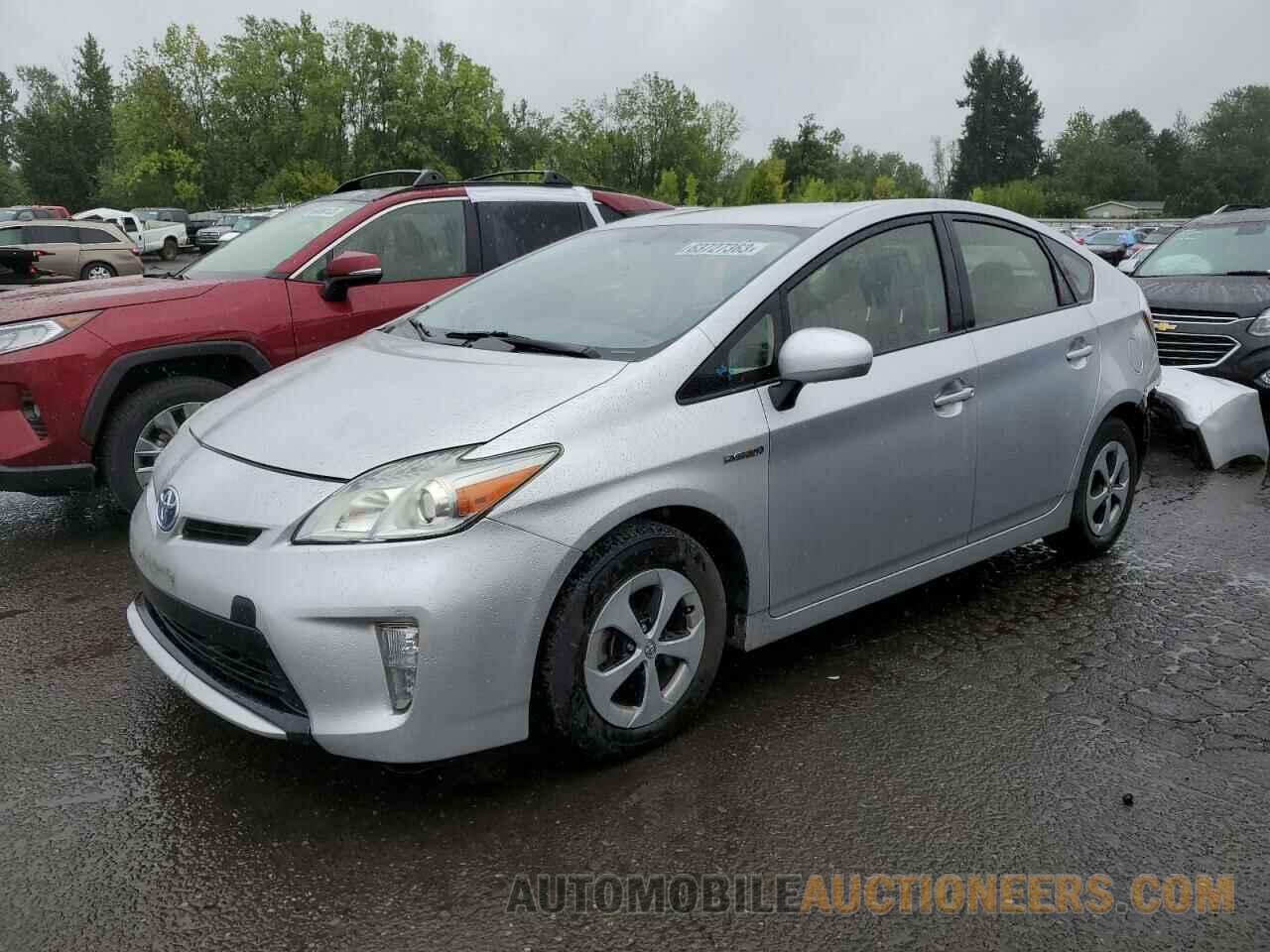 JTDKN3DU2F0468409 TOYOTA PRIUS 2015