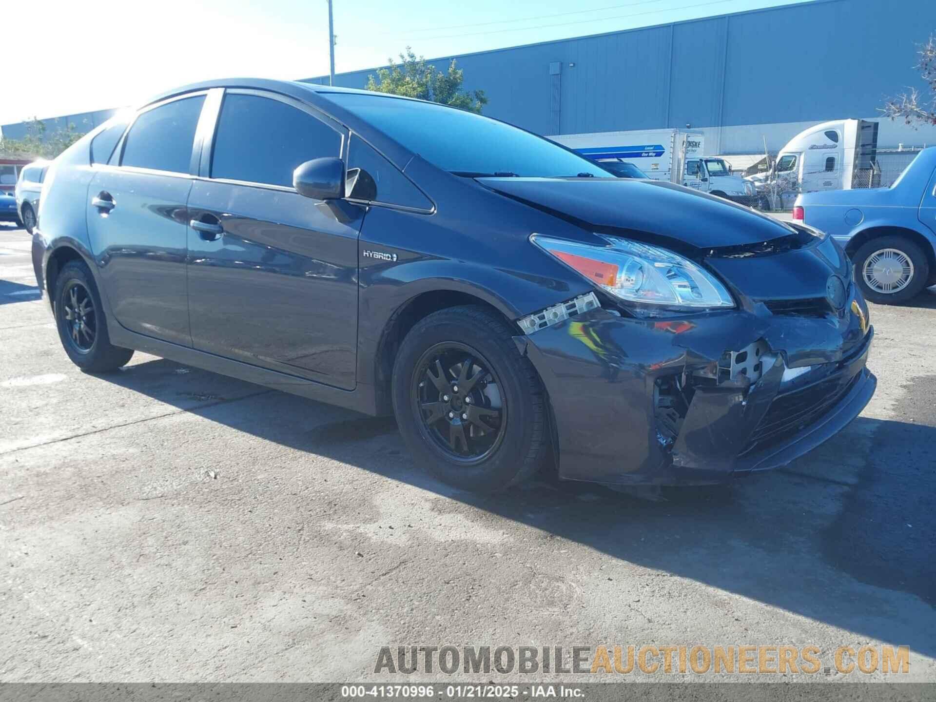 JTDKN3DU2F0473951 TOYOTA PRIUS 2015