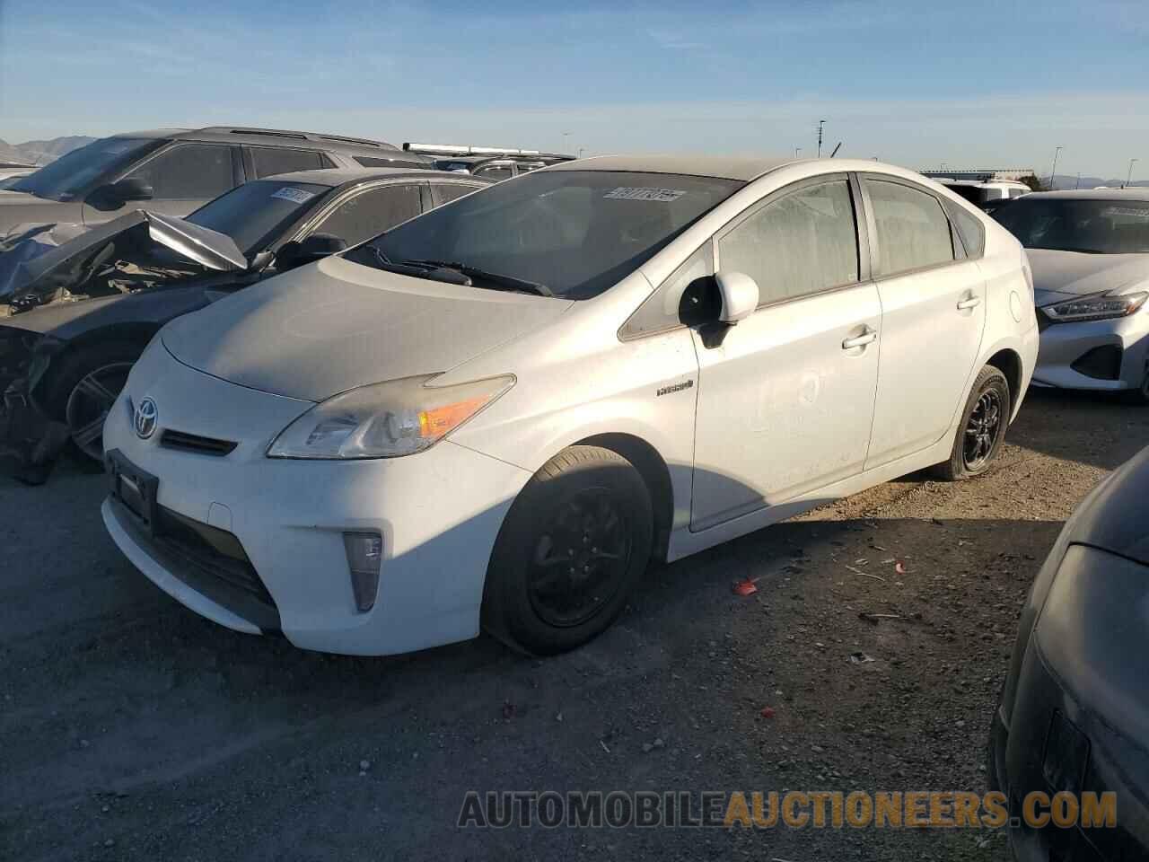 JTDKN3DU2F0476803 TOYOTA PRIUS 2015