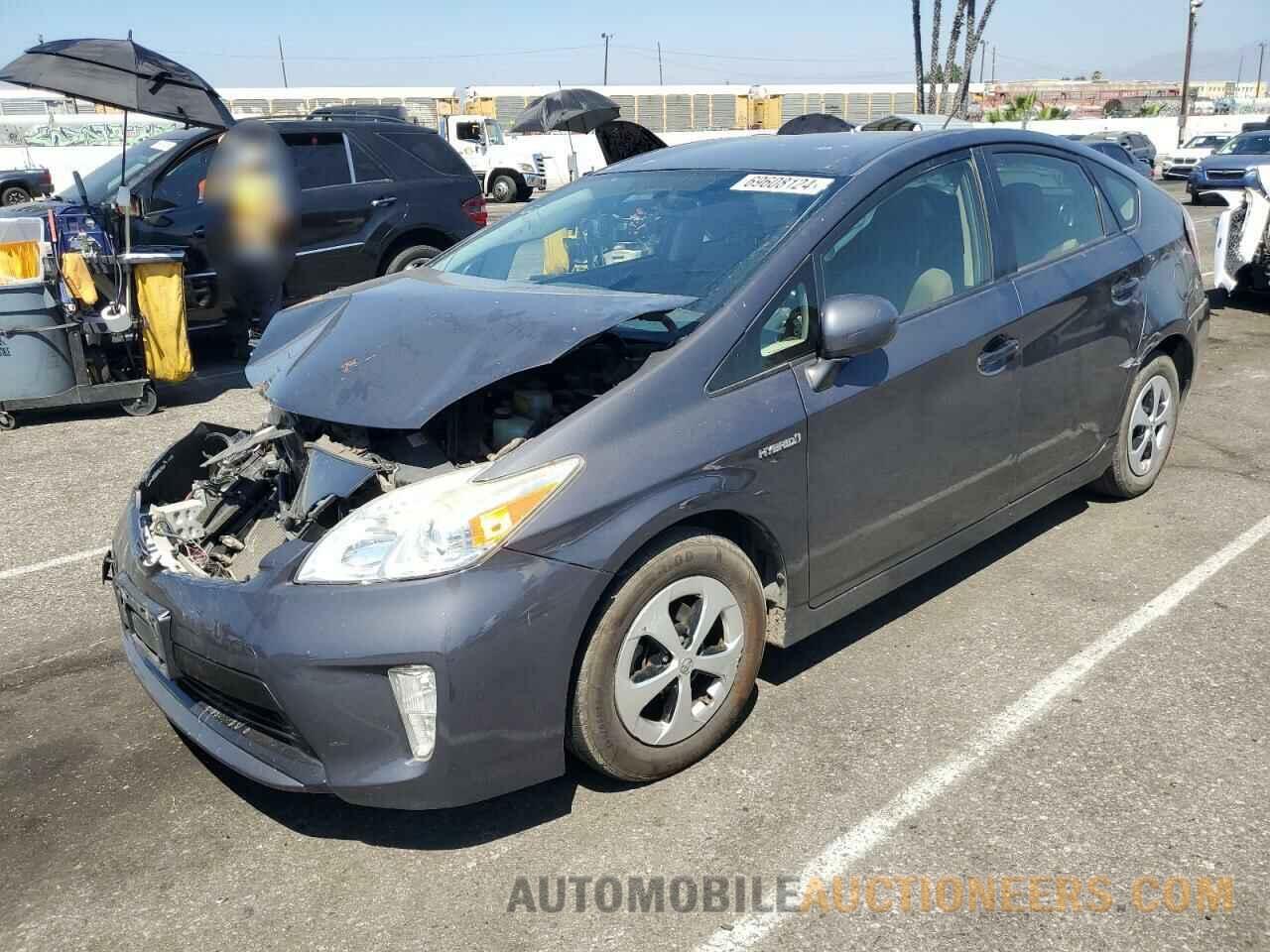 JTDKN3DU2F0477336 TOYOTA PRIUS 2015