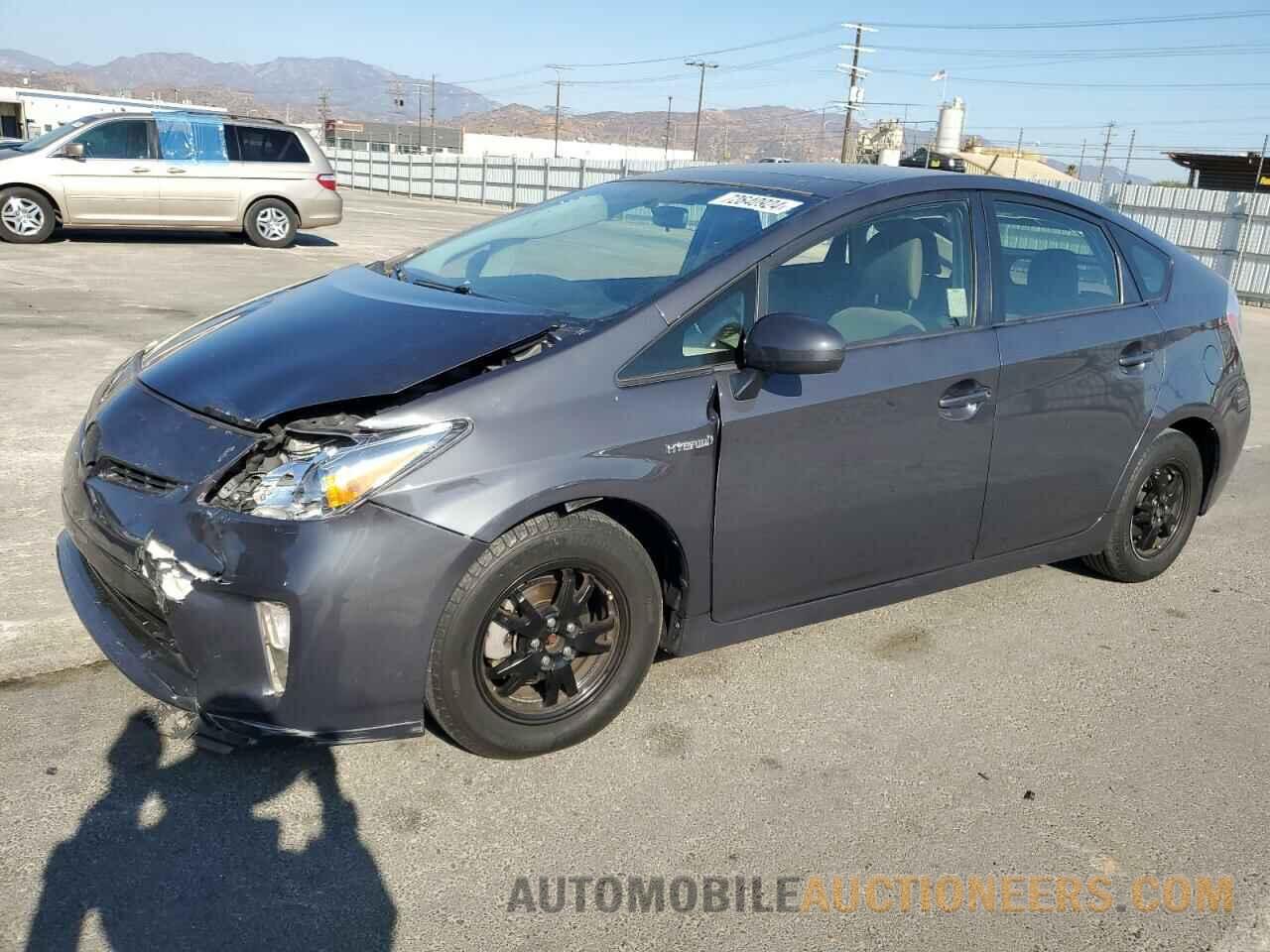 JTDKN3DU2F0482973 TOYOTA PRIUS 2015