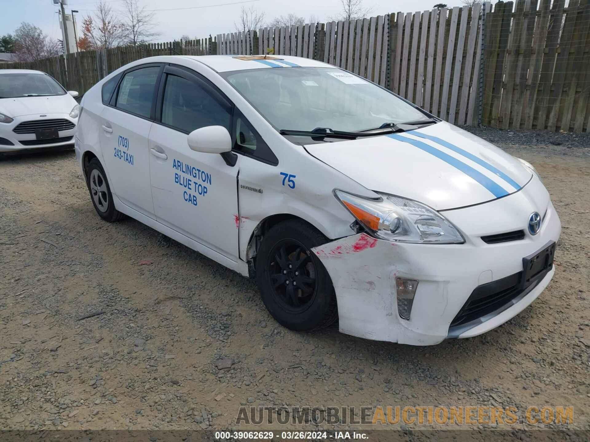 JTDKN3DU2F1872448 TOYOTA PRIUS 2015