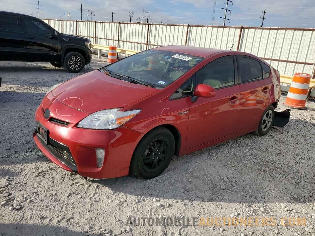 JTDKN3DU2F1884390 TOYOTA PRIUS 2015