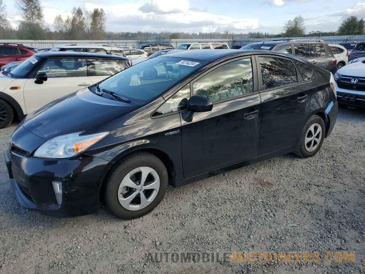 JTDKN3DU2F1899472 TOYOTA PRIUS 2015