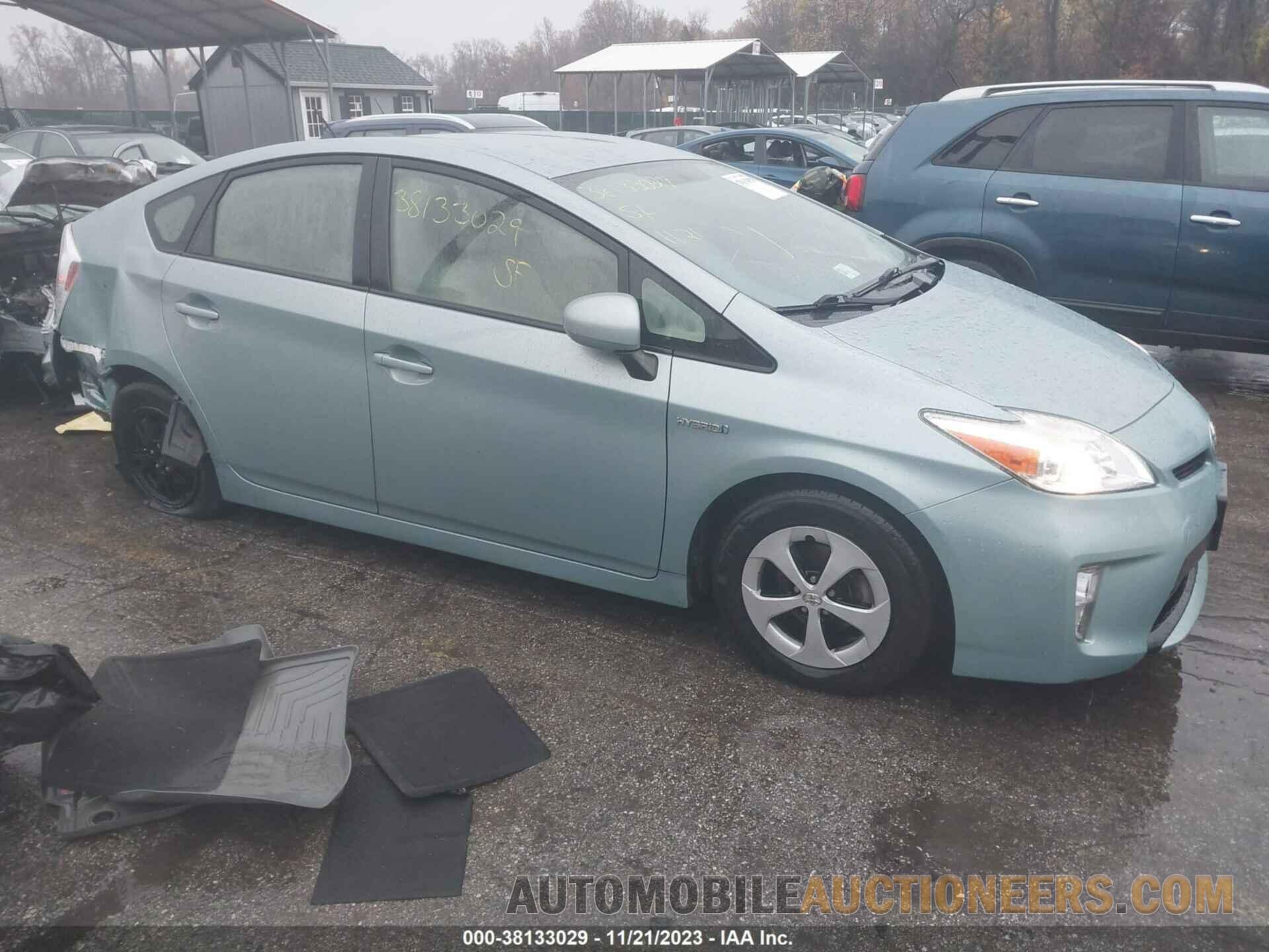 JTDKN3DU2F1900667 TOYOTA PRIUS 2015