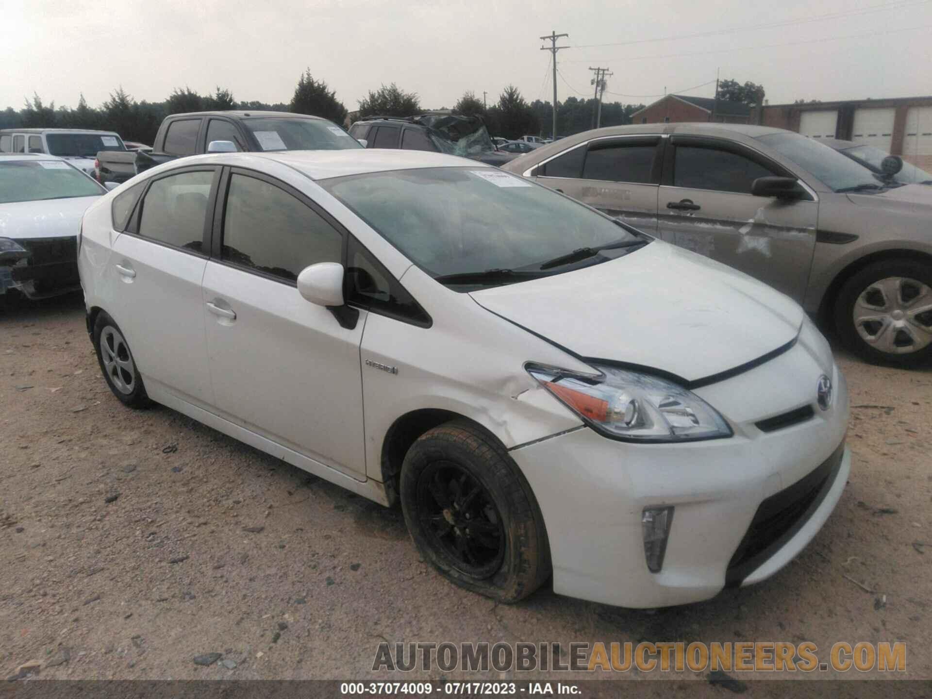 JTDKN3DU2F1909479 TOYOTA PRIUS 2015