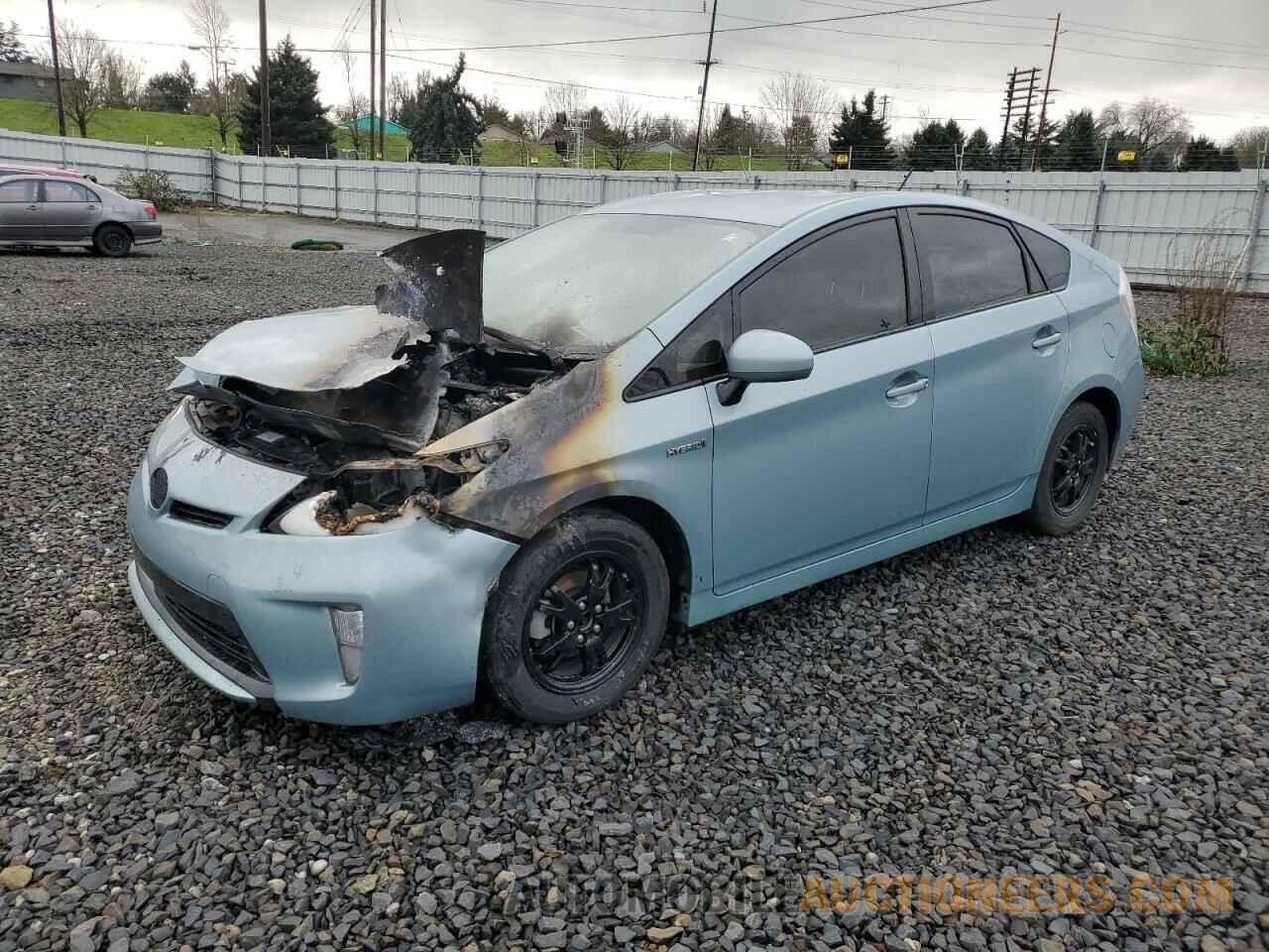 JTDKN3DU2F1923639 TOYOTA PRIUS 2015